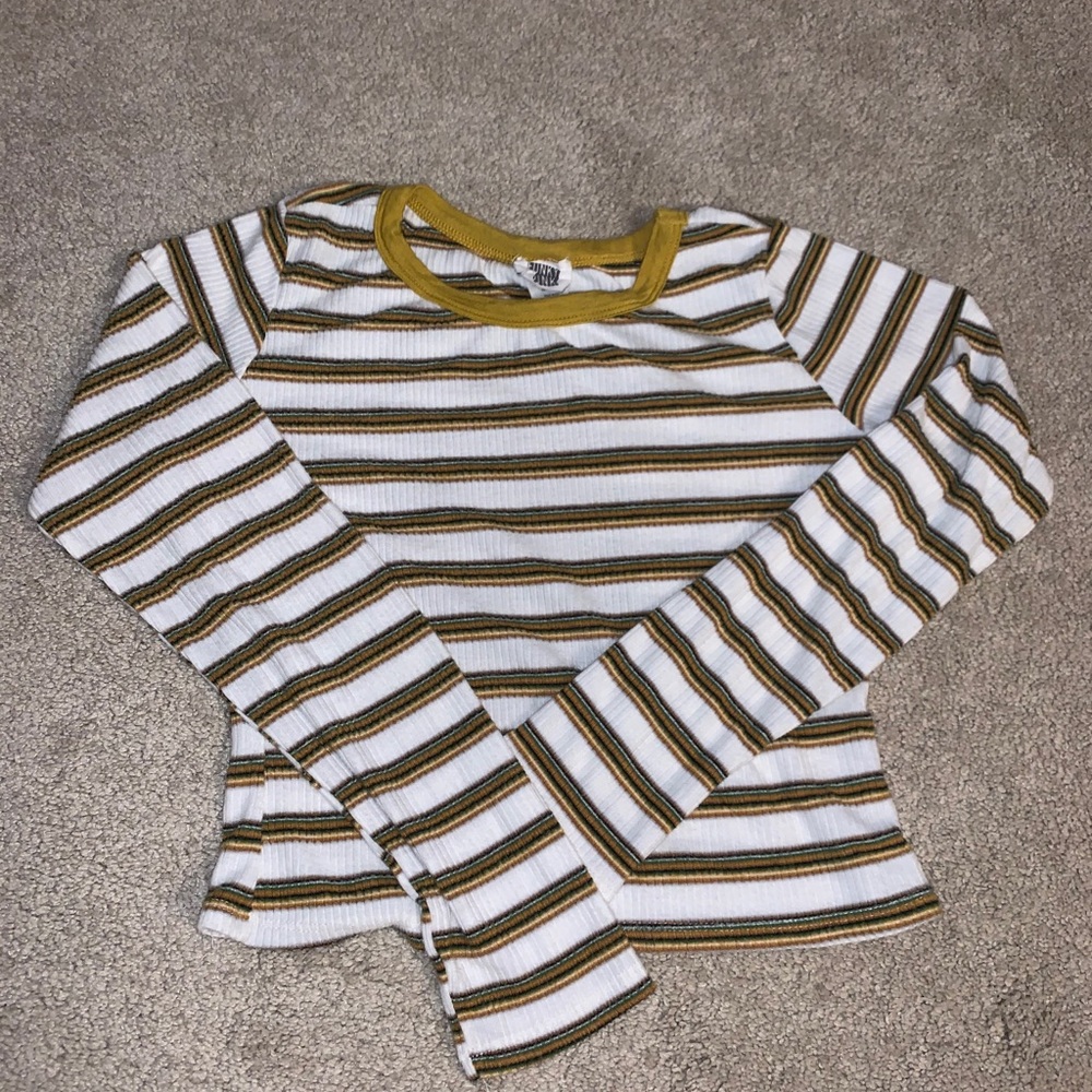 Crop Top Set - Picture 3 of 5